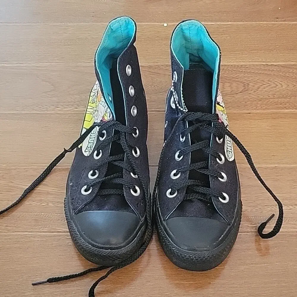 Converse Chuck Taylor All Star Rare Comics Print High Top Sneaker Shoes 4/ W 6‎ - Picture 2 of 11